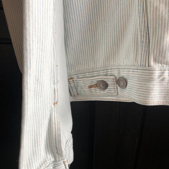 Levi's Ex Boyfriend Trucker Jean Jacket - Picture 6 of 12